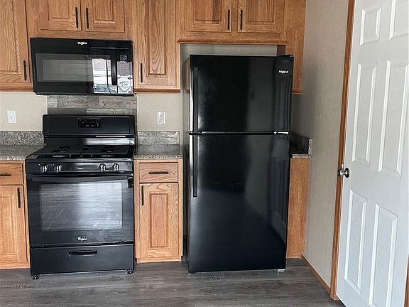 4th image of 3473 S Park Ave Lot D3