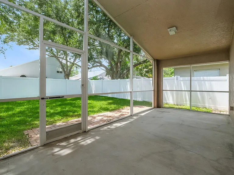 9339 Hidden Water Cir — Photo 8