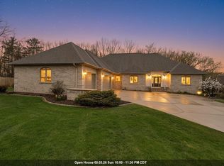 3335 Langdon St, Green Bay, WI 54311