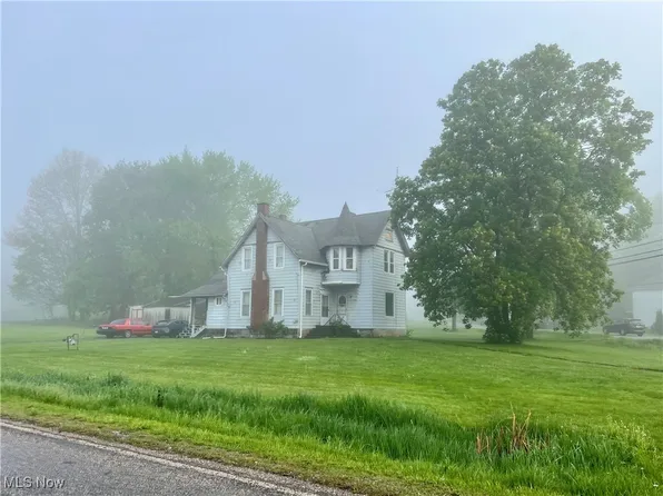 3143 Deforest Rd SE, Warren, OH 44484