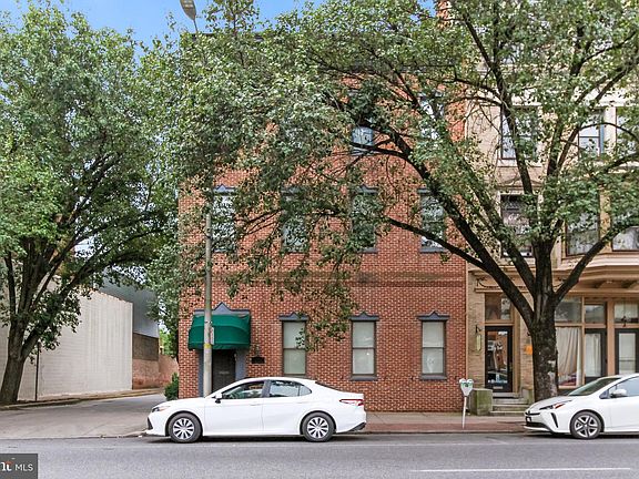 2nd image of 252 W Market St