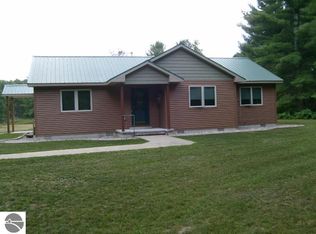 10629 Grand Kal Rd SW, Fife Lake, MI 49633