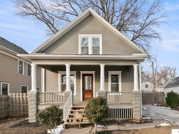 710 Sumner St, Lincoln, NE 68502