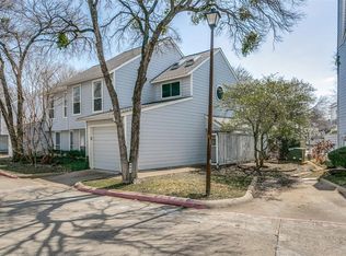 667 Cimarron Trl, Irving, TX 75063