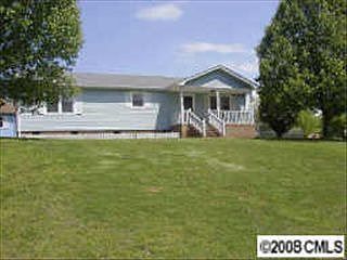 5th image of 316 Wesley Dr