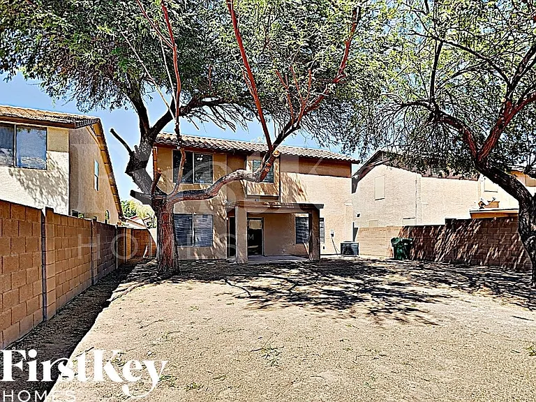 12405 W Montebello Ave — Photo 15