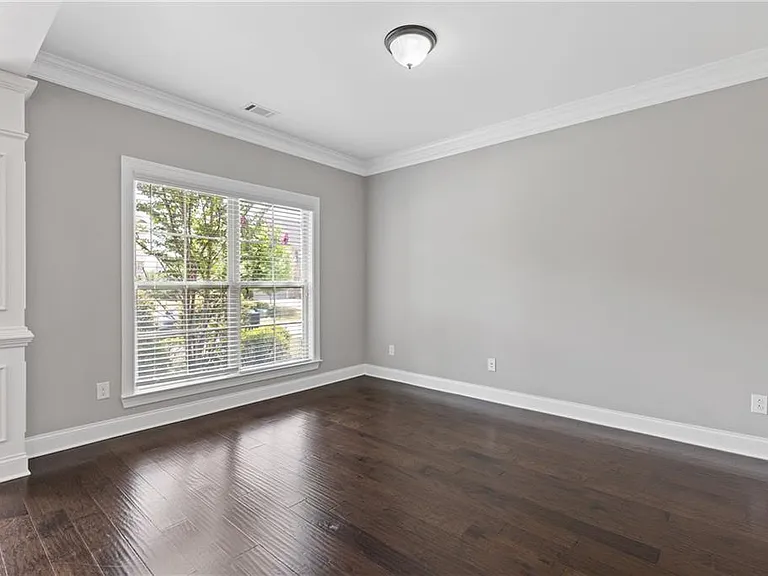 5440 Northview Lake — Photo 3