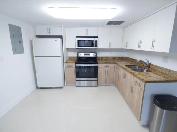 6441 Lemon Tree Lane #6441, Miami Lakes, FL 33014