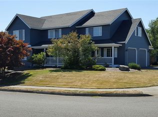 2912 Thornhill Rd, Puyallup, WA 98374