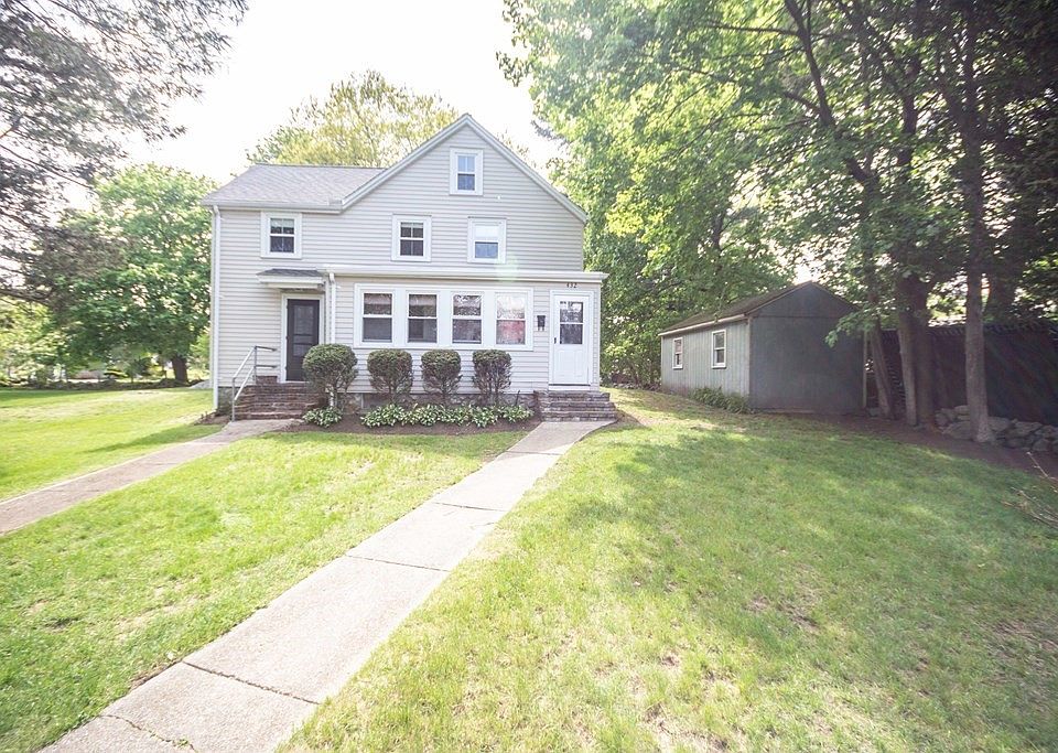 1st image of 432 Nahatan St