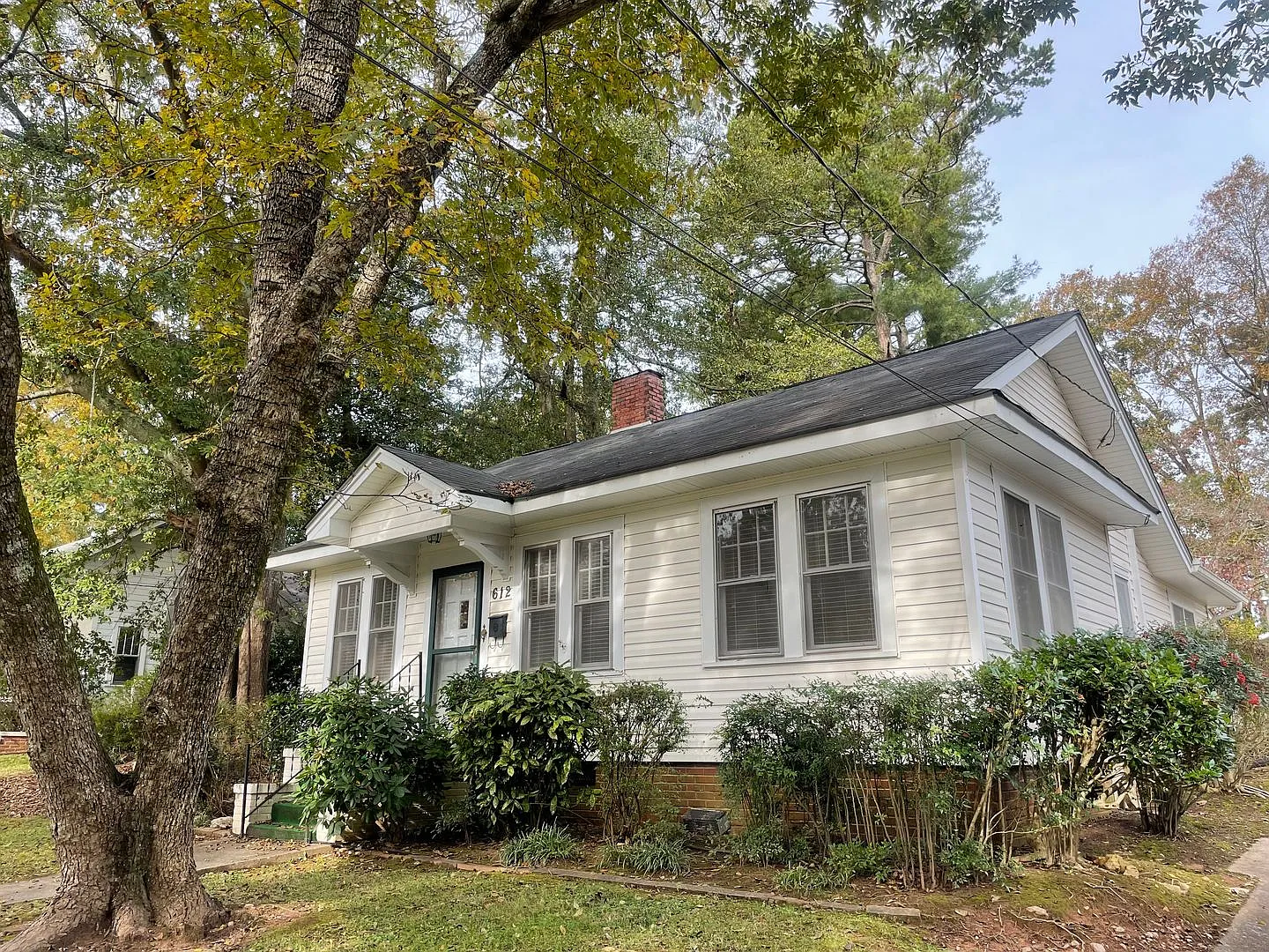 Charming Cottage in the Heart of Downtown Gainesville — Photo 1