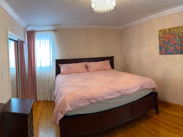 105-30 66th Avenue image 10 of 30