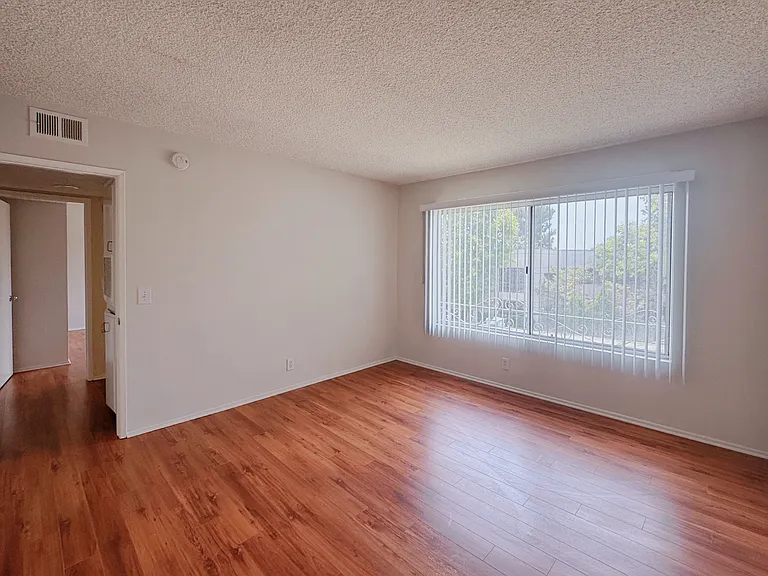 1218 Pine St #201 — Photo 17