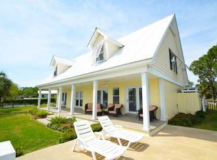525 Forney Johnston Dr, Dauphin Island, AL 36528