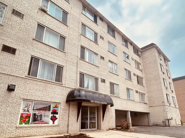 1227 S Harlem Ave APT 310, Berwyn, IL 60402