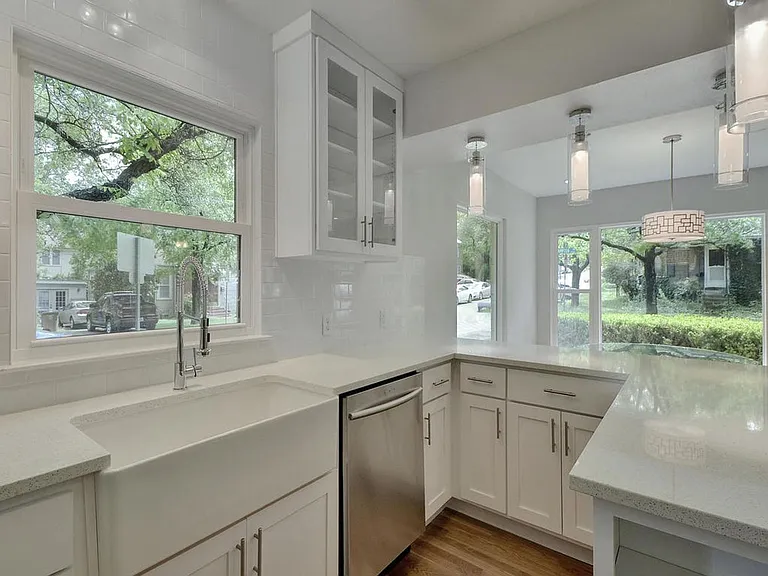 2914 Hampton Rd — Photo 14