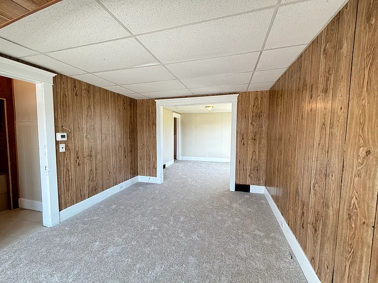 15 Andrews Ave #1 — Photo 5