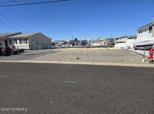 58 Ronald Ave S, Bayville, NJ 08721