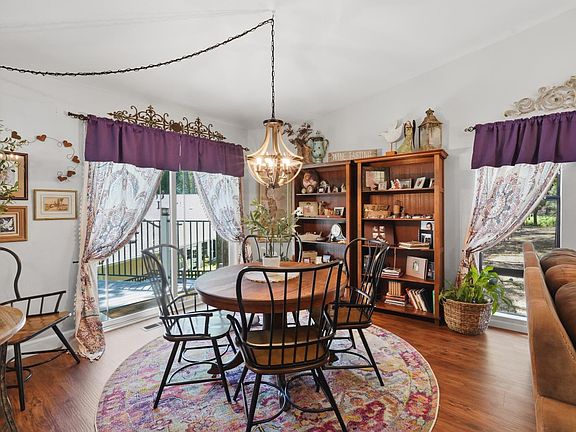 5th image of 19135 Lake Forest Dr