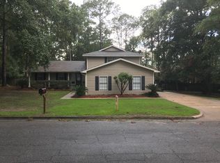 121 Princeton Ln, Valdosta, GA 31605