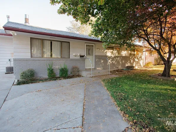 120 S 11 E, Mountain Home, ID 83647