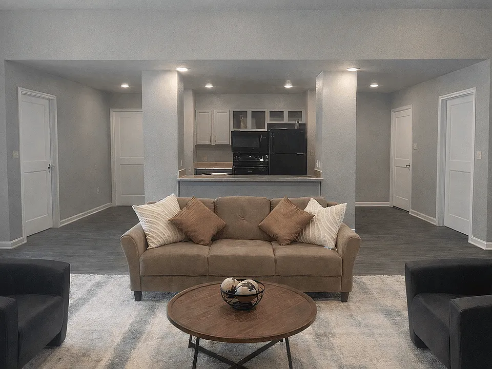 Stylish Clubhouse at Arbor Pines