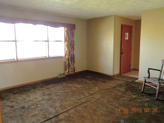 5th image of 1107 N Pine St