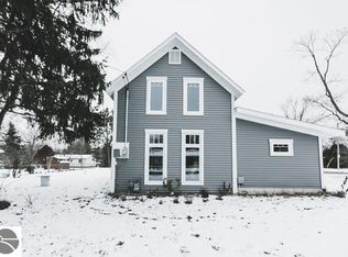 480 Whipple St, Kingsley, MI 49649