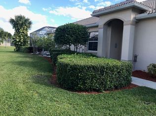 1964 Crestview Way, Naples, FL 34119