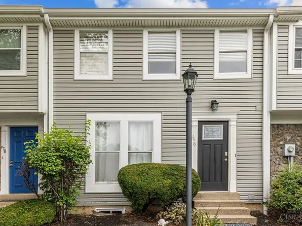 976 Woodlyn Dr N, Cincinnati, OH 45230