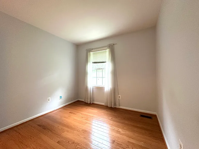 5127 Kenside Ct — Photo 38