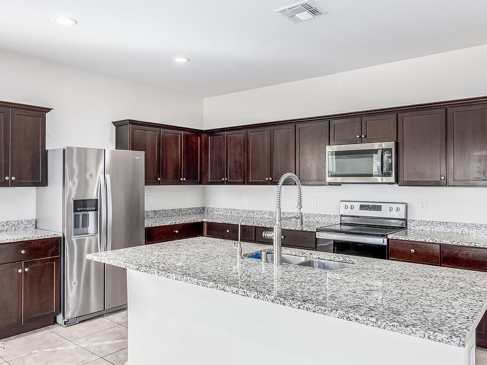 1st image of 4725 W ORANGE Avenue