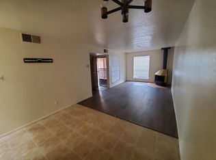 12232 Menaul Blvd NE APT B, Albuquerque, NM 87112
