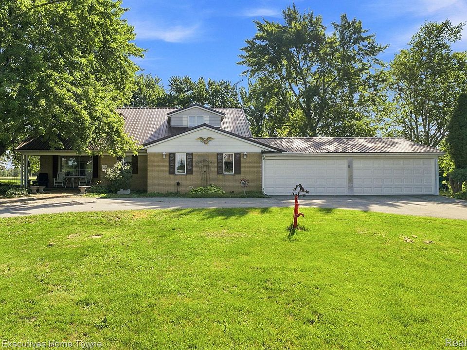 1st image of 5593 Fairway Ln