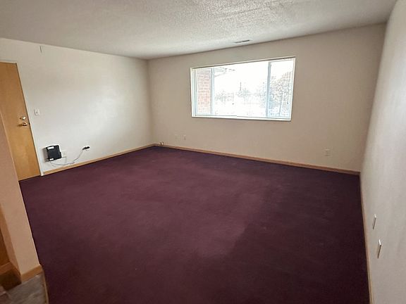 4th image of 9125 University Ave APT 9