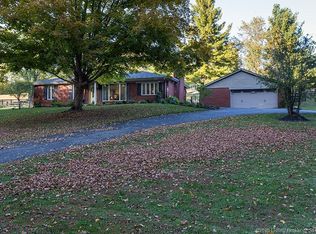 6256 Scottsville Rd, Floyds Knobs, IN 47119