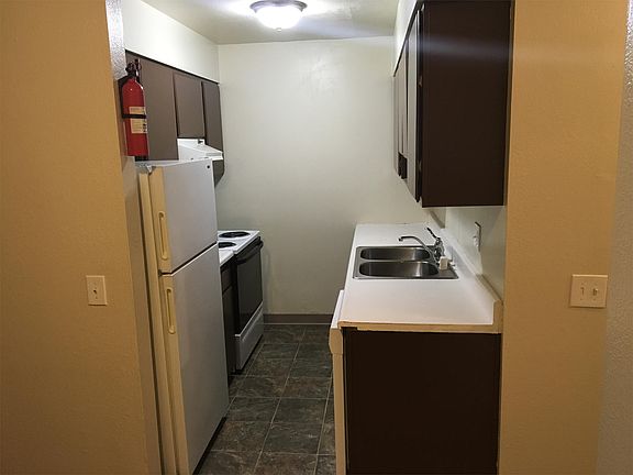 2nd image of 1023 W 26th Ave APT 103