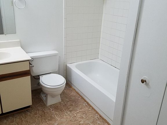 Full Bath