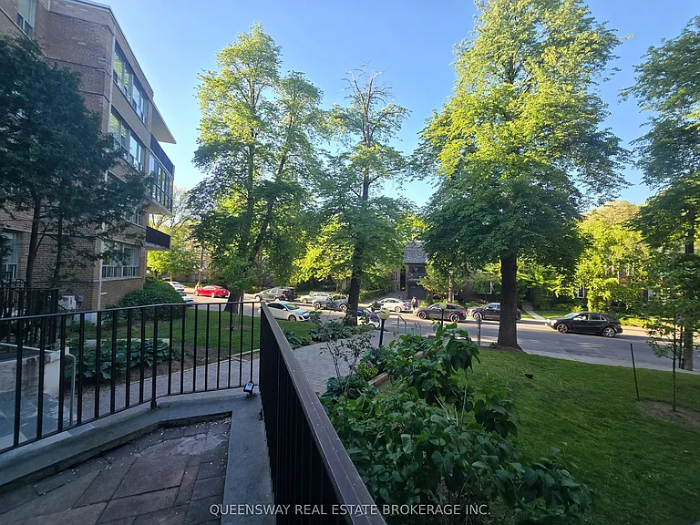 755 Avenue Rd #206 — Photo 25