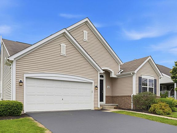 3rd image of 6043 Jamesport Dr