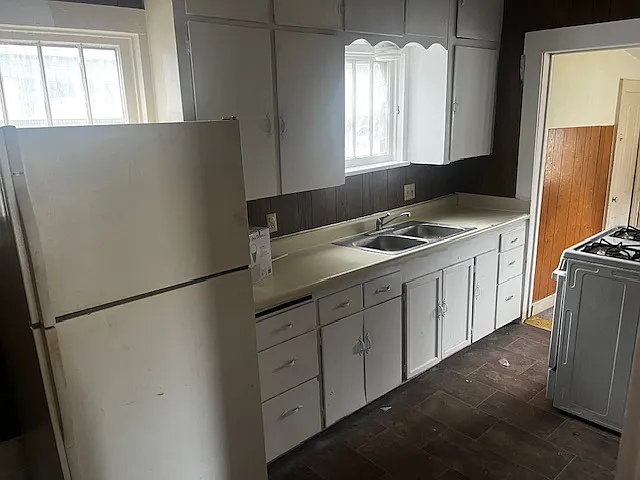 2 bed, 790 sqft, $725 — Photo 2