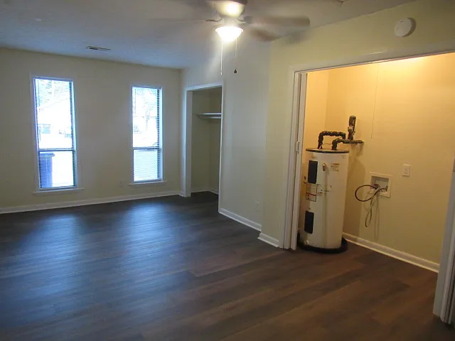 540 Crooked Creek Ct — Photo 21