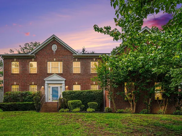 828 Loretta Dr, Goodlettsville, TN 37072