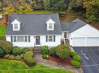 6 Skyview Dr, Chelmsford, MA 01824