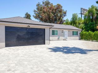 15649 Chase St, North Hills, CA 91343