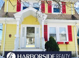 48 Tallman Ave, Cranston, RI 02910