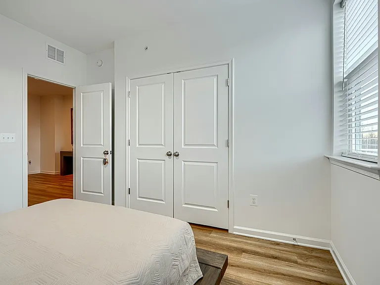 2596 Neabsco Common Pl — Photo 35