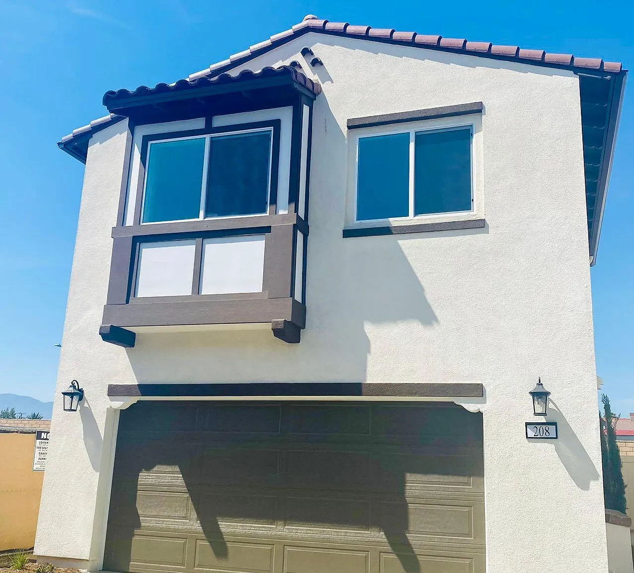 3 bed, 2.5 bath, 1586 sqft, $2,990 — Photo 1