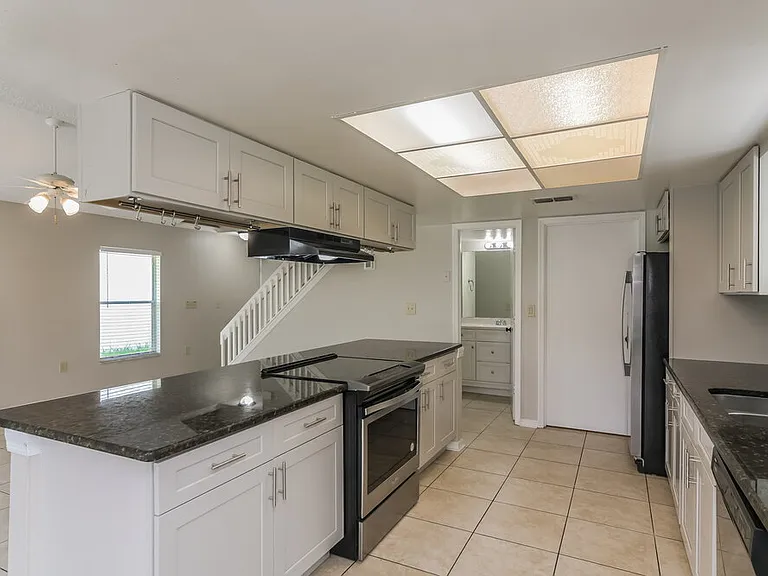 11904 Atlin Dr — Photo 8