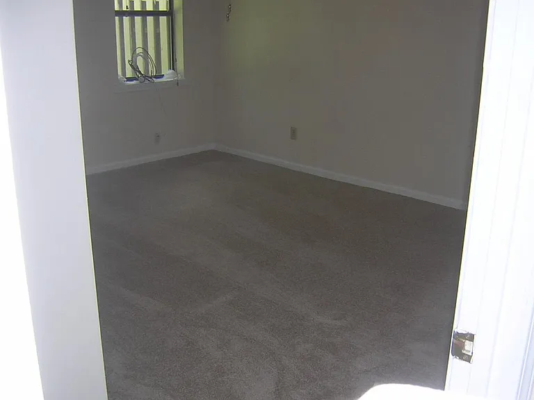133 Sandalwood Cir — Photo 17
